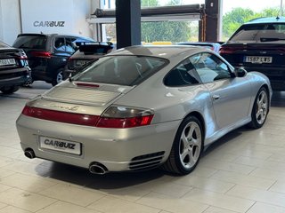 Porsche 911 Carrera 4S Coupe - 2003
