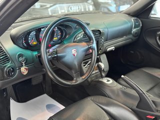 Porsche 911 Carrera 4S Coupe - 2003