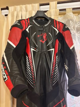 Mono Bela Aragon 1 pieza Talla 56