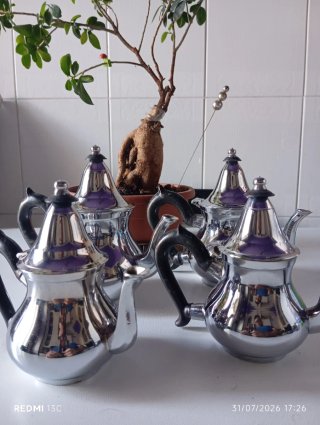 Caffettiera/Teiera Grande in Metallo