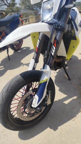 Husqvarna 701 Supermoto 2017