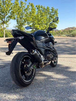 Kawasaki Z800E 2016
