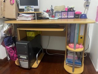 Escritorio madera y metal