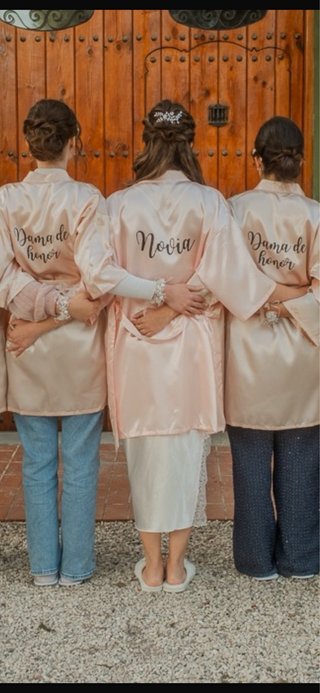 Lote 4 Batas Novia y Damas Honor