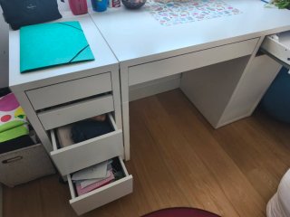 Escritorio y cajonera IKEA
