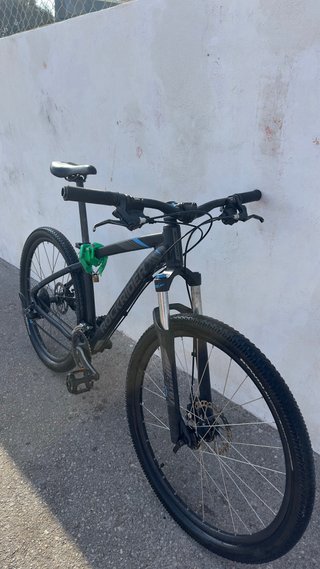 Bicicleta Rockrider ST 520 Negra