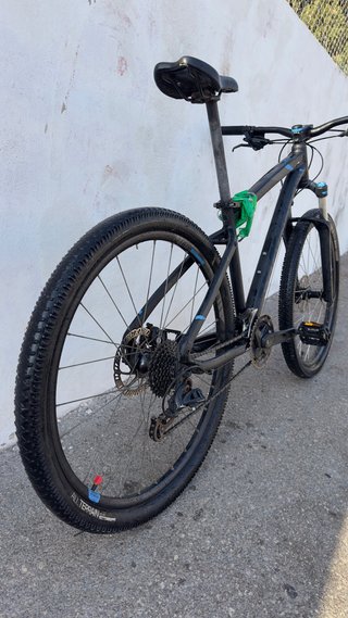 Bicicleta Rockrider ST 520 Negra