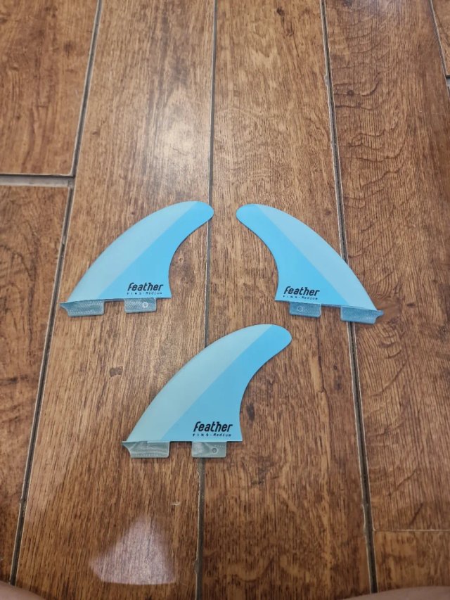 Quillas Feather Talla M (65-80kg)