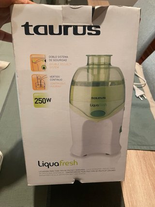 Licuadora Taurus Liquafresh 250W