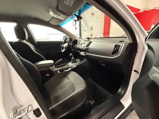 Kia Sportage 1.6 GDi 135 CV Basic 4x2 KIA SPORTAGE 1.6 GDI 135 CV 4X2