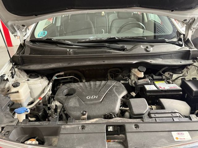 Kia Sportage 1.6 GDi 135 CV Basic 4x2 KIA SPORTAGE 1.6 GDI 135 CV 4X2