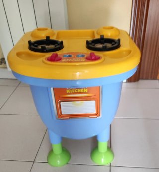 Cocinita de juguete Playgo