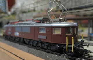 Locomotora BLS Ae 6/8 208 Edición 75 Años