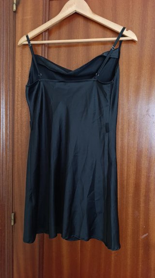 Vestido lencero negro tirantes