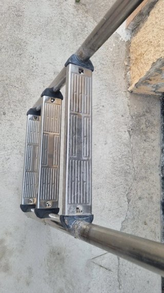 Escalera Piscina 3 Peldaños Metal