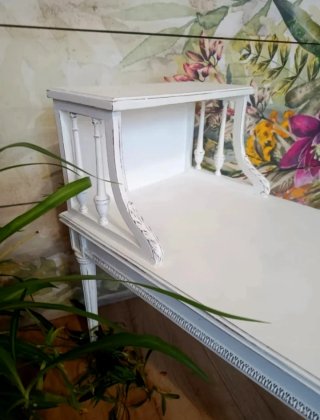 Mesa auxiliar madera blanca y gris