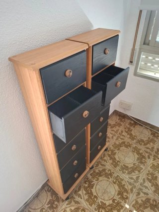 Muebles cajoneras para CDs madera