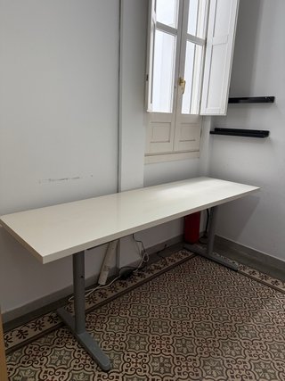 Mesa Escritorio Regulable en Altura
