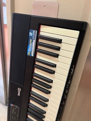 Teclado JoyTunes en buen estado