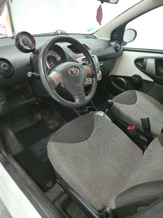 Toyota Aygo Automatico 122.000km!