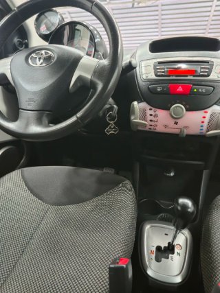 Toyota Aygo Automatico 122.000km!