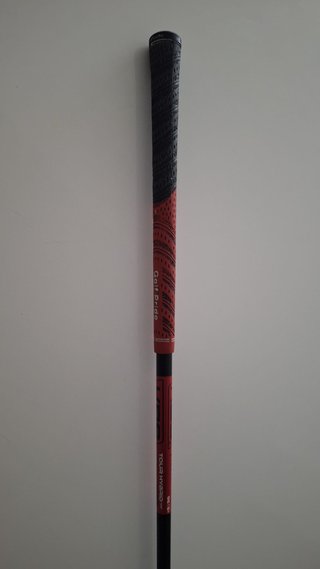 Titleist T200 Hierro 2 KBS Tour Hybrid 95