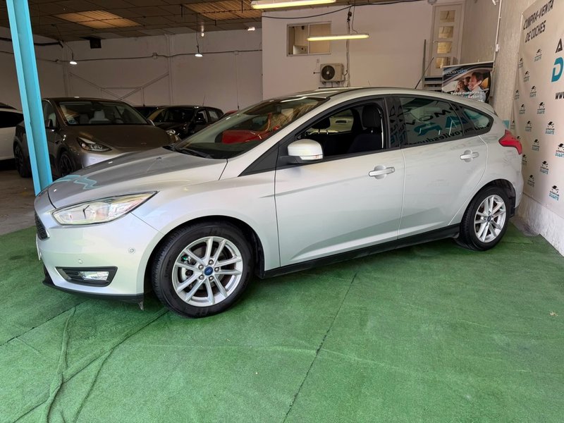 Ford Focus 2015 - foto 1