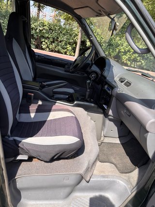 Nissan Serena 1998