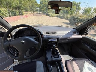 Nissan Serena 1998