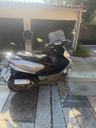 Yamaha Majesty 125 Plata 2004