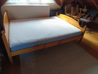 Cama Pino Leksvik IKEA + Somier y Colchón