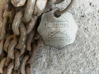 Lote de cadenas y eslingas para grúas con poco uso