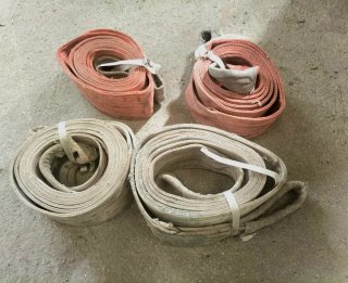 Lote de cadenas y eslingas para grúas con poco uso