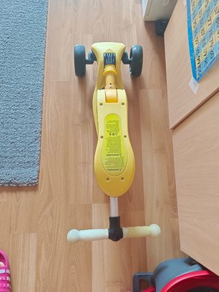 Patinete infantil Besrey amarillo