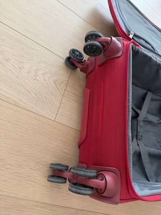 Maleta Cabina Samsonite Roja 55x39x20cm