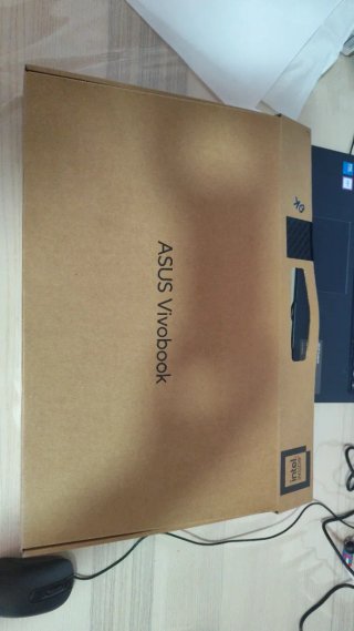 Portatile Asus VivoBook 15 F1504VA-BQ255