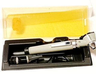 Otoscopio portátil Minilux