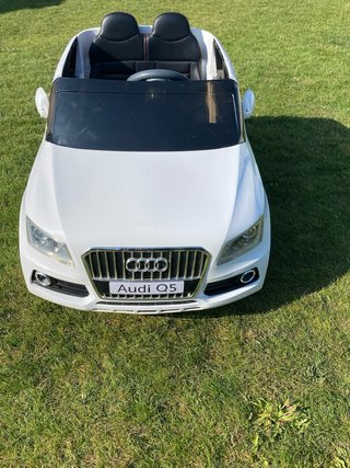 Coche eléctrico Audi Q5 para niños