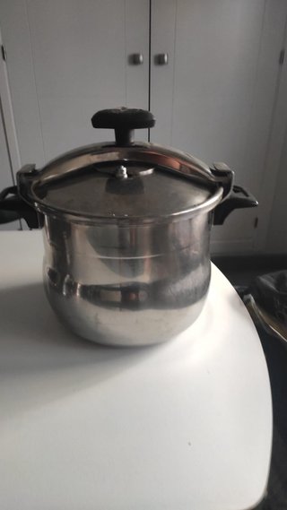 Olla a presión clásica