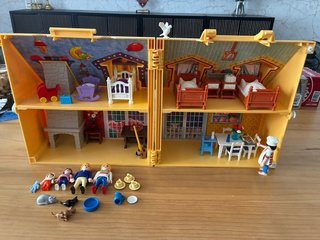 Casa de muñecas Playmobil