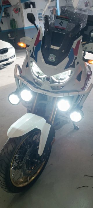 Honda África twin adventure 2025