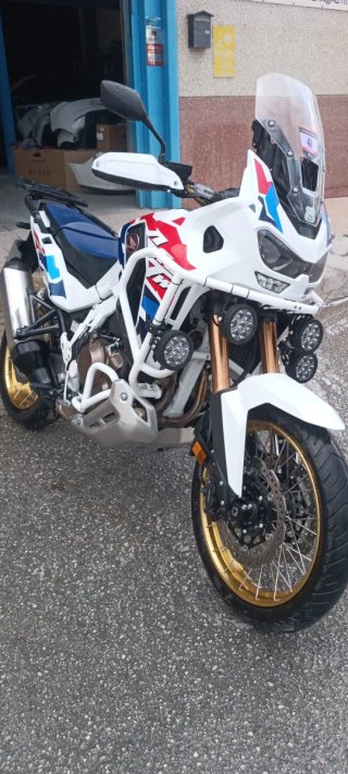 Honda África twin adventure 2025