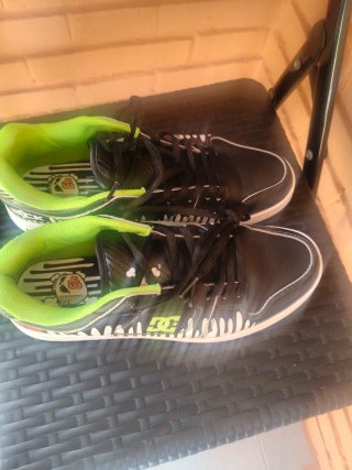 Zapatillas DC Shoes Negras y Verdes