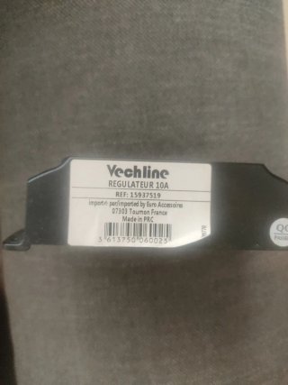 Regulador PWM Vechline para Paneles Solares