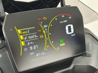 VOGE 625 DSX