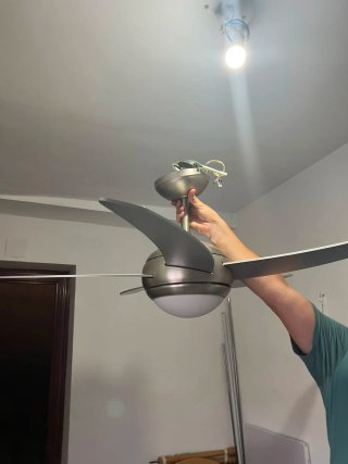 Lámpara Ventilador Orbegozo Gris y Blanca