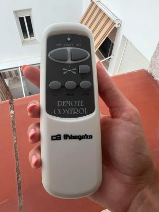Lámpara Ventilador Orbegozo Gris y Blanca