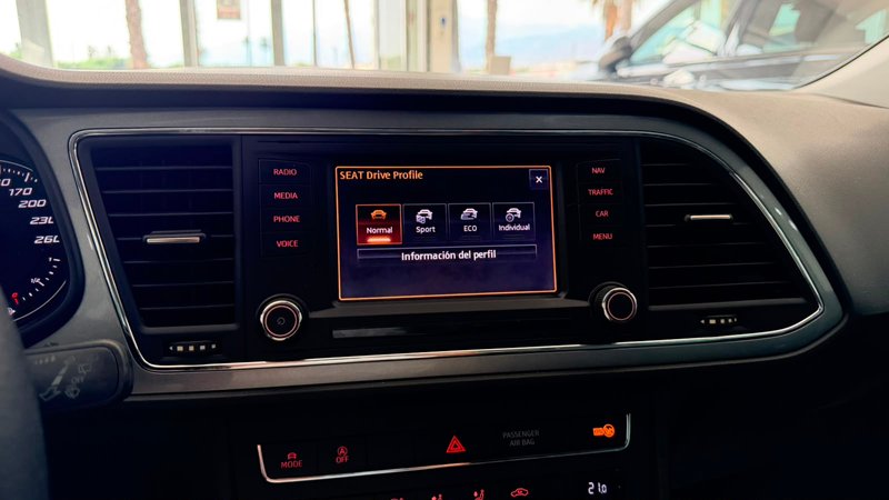 SEAT León 2.0 TDI CR S&S FR 2014, foto 15