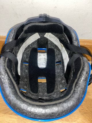 Patines y Casco Azul Infantil