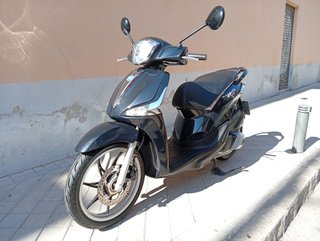 Piaggio Liberty 125 Negra